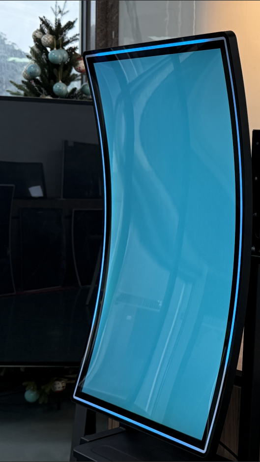 电容触摸屏在博彩游戏行业的交互应用